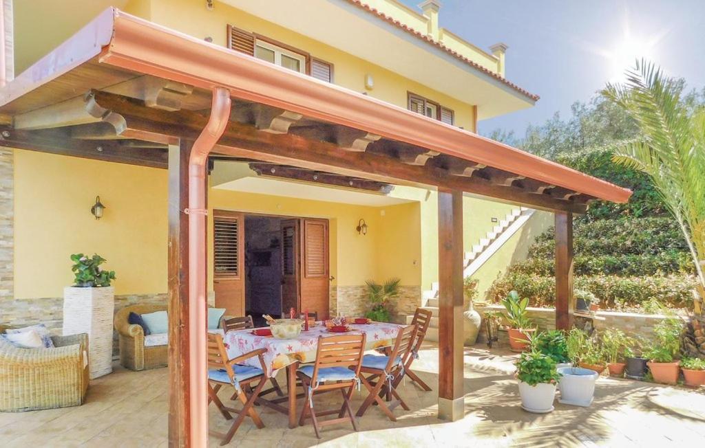 Villa Summer Trappeto  Luaran gambar