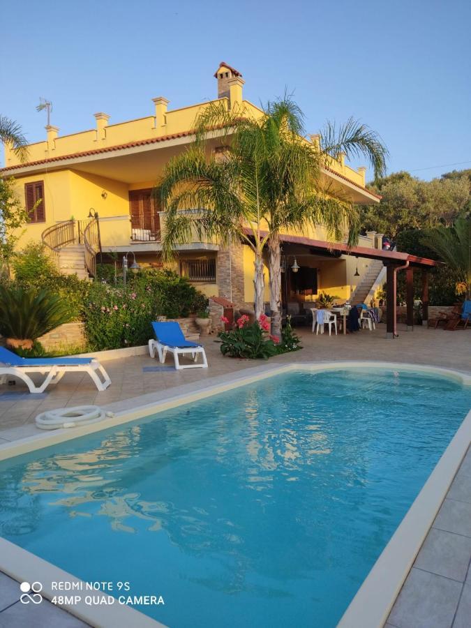 Villa Summer Trappeto  Luaran gambar