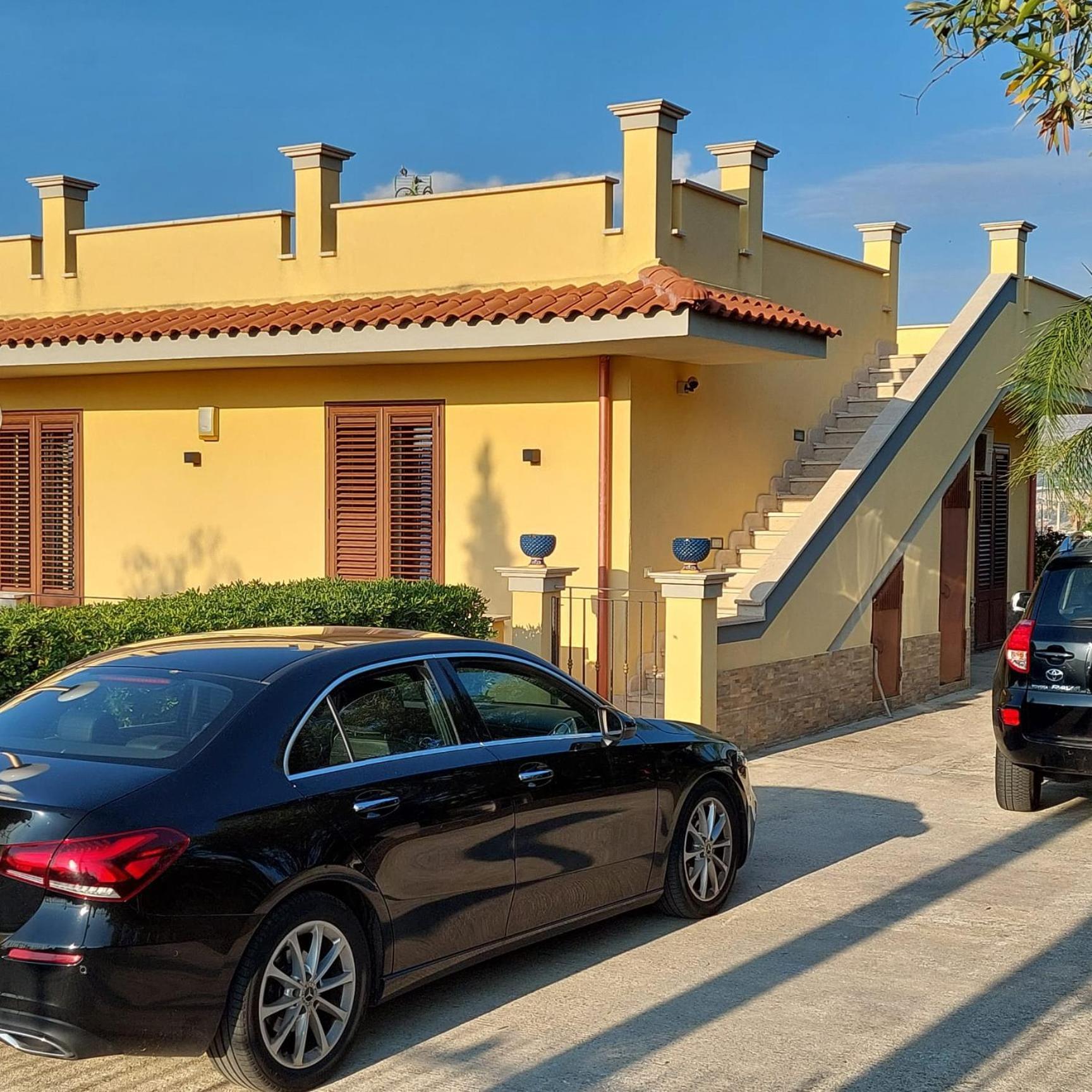 Villa Summer Trappeto  Luaran gambar